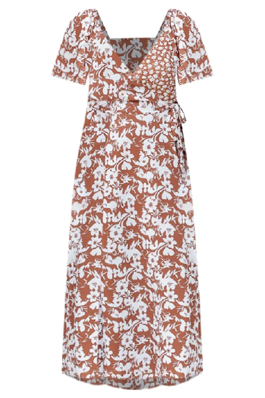 Know My Heart Brown Floral Contrast Flutter Sleeve Maxi Dress