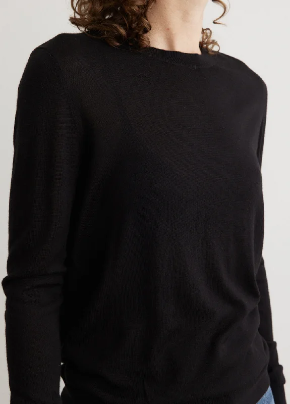 Fine Crew-Neck Knit