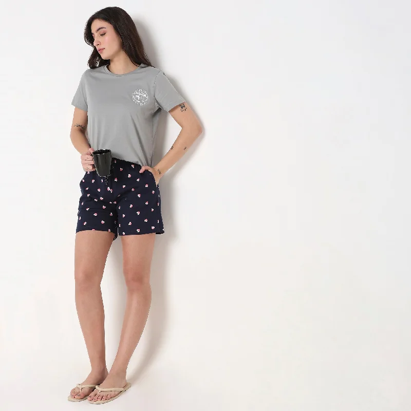 Regular Fit Printed Mid Rise Shorts