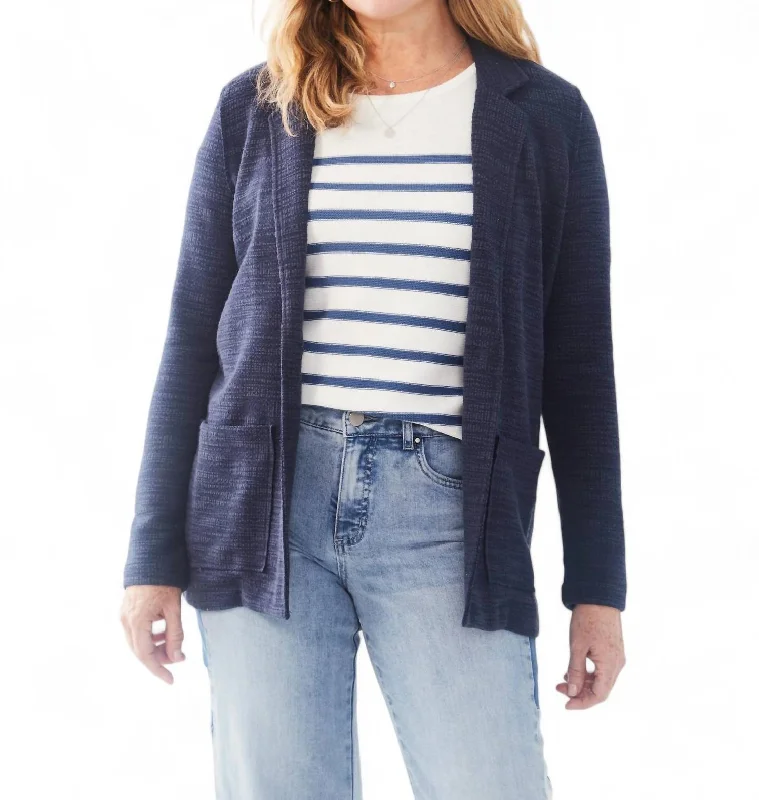 Textured Knit Blazer In Navy