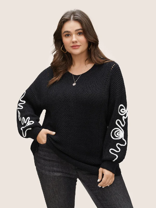 Contrast Embroidered Crew Neck Pointelle Pullover