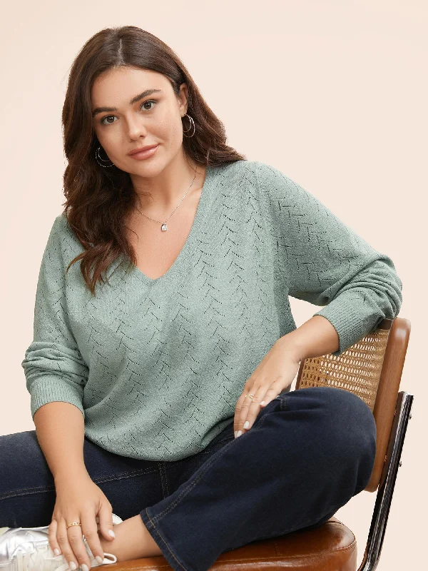 Texture V Neck Lightweight Pullover